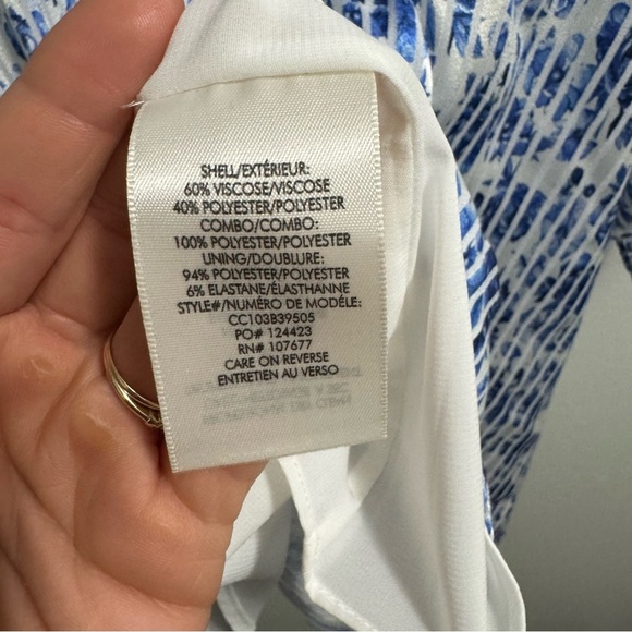 Alice + Olivia Molli Belted Floral Mini Wrap Dress Forget Me Not Antique Size 2 - Picture 11 of 15